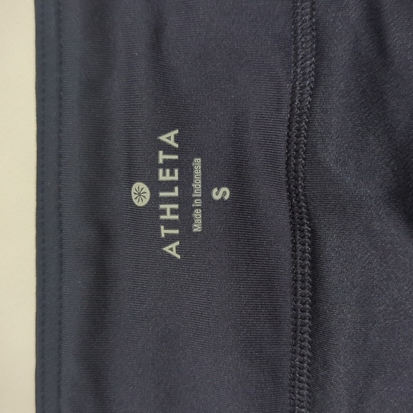 Athleta Ready Set Go 2 in 1 Shorts, Color Navy/Black Size S - Picture 14 of 16